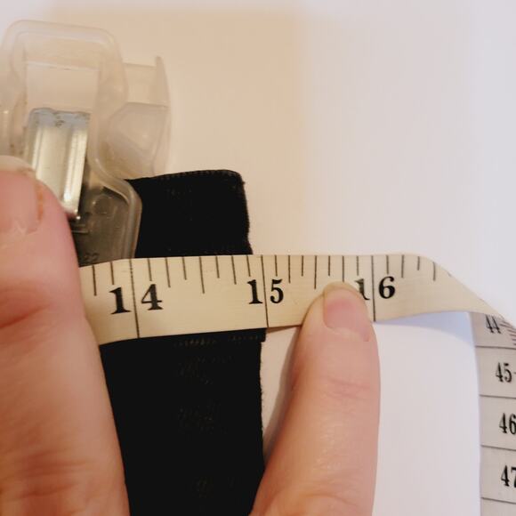 Almost Famous womens black flared leg raw hem jeans size 7 - Picture 7 of 10